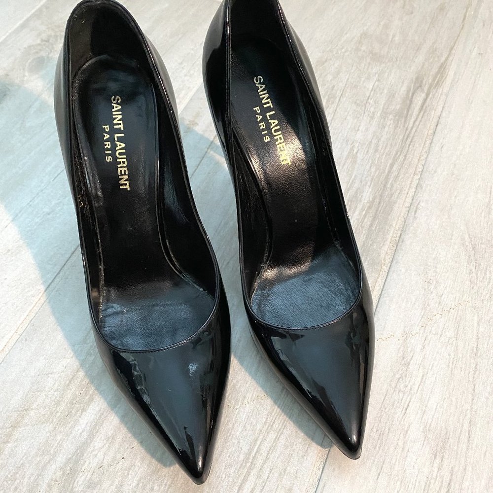 Authentic Saint Laurent Patent Black Leather Stilettos